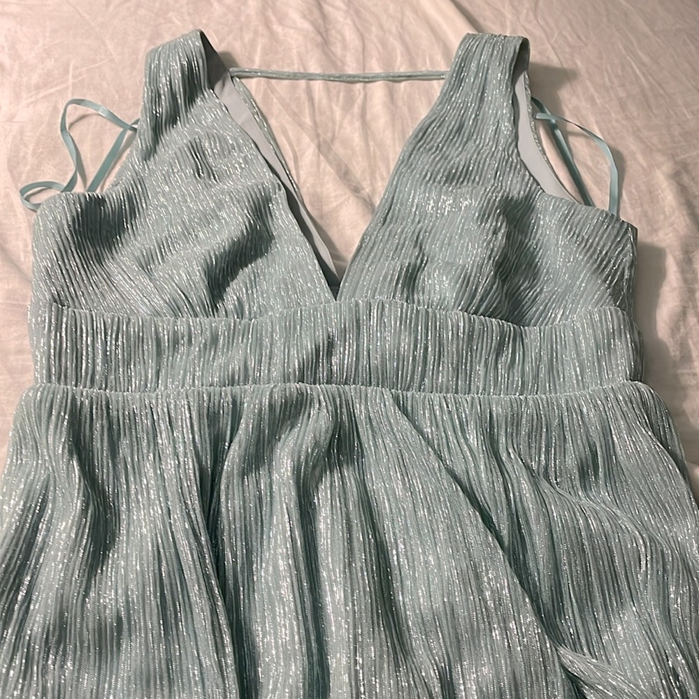 Gianni Bini Metallic Glacial dress 👗 💎 size L New With Tag